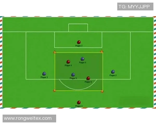 重庆足球队反击战术解析与实战应用探讨